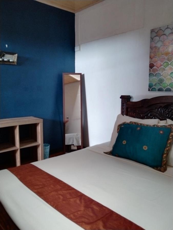Lajuela Bnb & Hostel Алахуэла Экстерьер фото